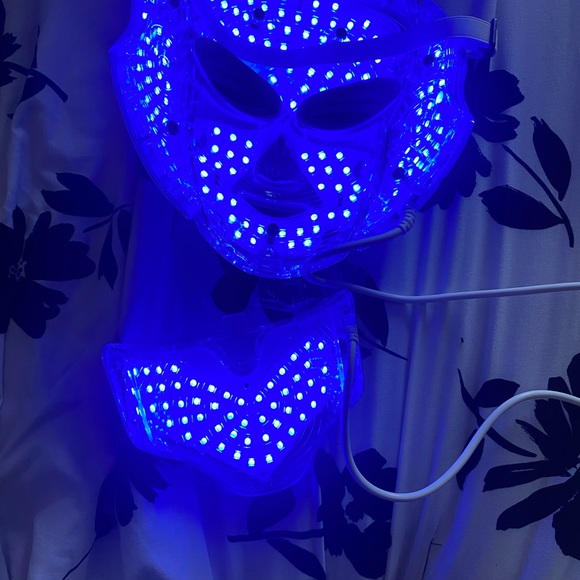 Beauty - Picture 6 of 9